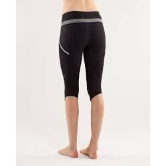 Lululemon Run A Marathon Crop Leggings Capri Side Pockets Size 4 Active Athletic - Picture 2 of 12